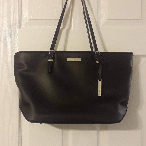 Nine West Handbags - Nine West Black Tote Bag